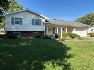 608 Forsythe Avenue Calumet City IL 60409 MLS #MRD12489895 56 broker reciprocity