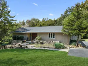 6414 Kingsbridge Drive Cary IL 60013 MLS #MRD12480640 64 broker reciprocity