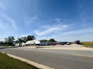 472 N McLean Boulevard #201-202 Elgin IL 60123 MLS #MRD12427608 38 broker reciprocity