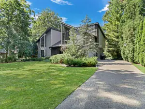 1272 Sandhurst Drive Buffalo Grove IL 60089 MLS #MRD12498933 50 broker reciprocity