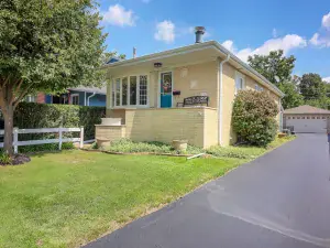 1796 S Wentworth Circle Romeoville IL 60446 MLS #MRD12497825 52 broker reciprocity