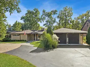 1103 Joice Lane Mundelein IL 60060 MLS #MRD12435724 48 broker reciprocity