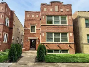 2111 W Roscoe Street #1R Chicago IL 60618 MLS #MRD12501057 46 broker reciprocity