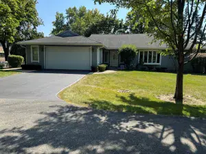 2439 Greenwood Road Northbrook IL 60062 MLS #MRD12435601 62 broker reciprocity