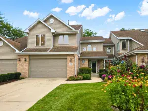 2667 Woodmere Drive Darien IL 60561 MLS #MRD12503821 46 broker reciprocity