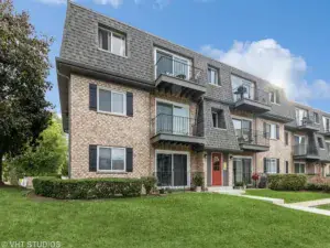 256 Shorewood Drive #2C Glendale Heights IL 60139 MLS #MRD12489563 56 broker reciprocity