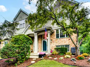 5513 Barclay Court Clarendon Hills IL 60514 MLS #MRD12463562 46 broker reciprocity