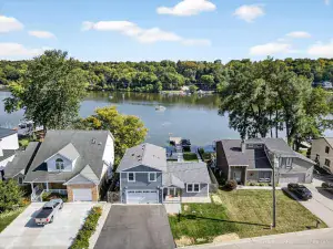 2 Honey Lane New Lenox IL 60451 MLS #MRD12499696 62 broker reciprocity