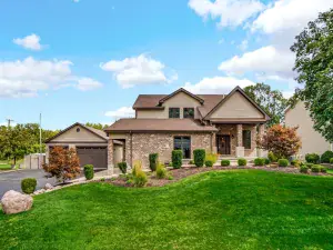 574 Prairie Crossing Drive New Lenox IL 60451 MLS #MRD12502922 52 broker reciprocity