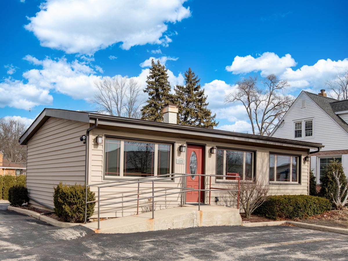 1825 E Roosevelt Road Wheaton IL 60187 MLS #MRD12477845 25 MLS #MRD12477845 image #0