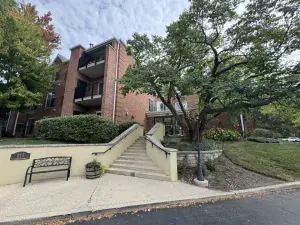 290 N Westgate Road #200 Mount Prospect IL 60056 MLS #MRD12499710 58 broker reciprocity