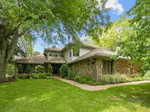 2619 Sanctuary Lane Spring Grove IL 60081 MLS #MRD12383283 52 broker reciprocity