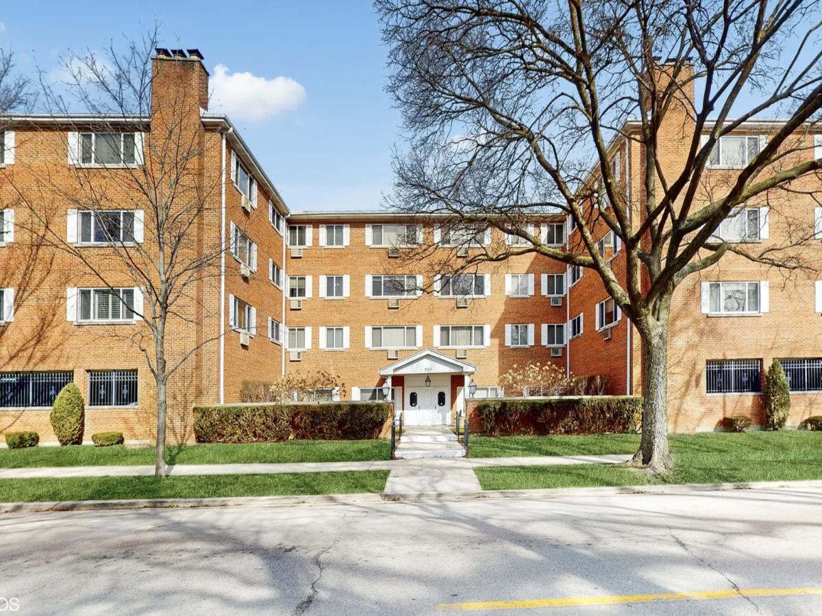 950 Washington Boulevard Oak Park IL 60302 MLS #MRD12478032 25 MLS #MRD12478032 image #0