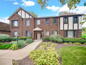 11130 Northwest Road #E Palos Hills IL 60465 MLS #MRD12494892 58 broker reciprocity