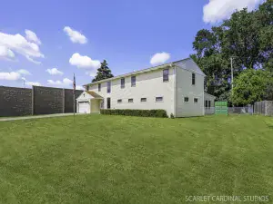 2250 Yeoman Street Waukegan IL 60085 MLS #MRD12390504 56 broker reciprocity
