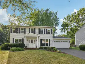 2008 Crooked Tree Court McHenry IL 60050 MLS #MRD12499756 62 broker reciprocity