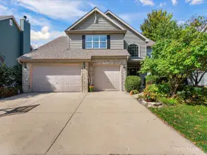 41W235 Dillonfield Drive Elburn IL 60119 MLS #MRD12437427 48 broker reciprocity