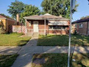 7915 S Ellis Avenue Chicago IL 60619 MLS #MRD12446016 48 broker reciprocity