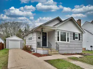 4147 Continental Drive Waukegan IL 60087 MLS #MRD12489169 64 broker reciprocity