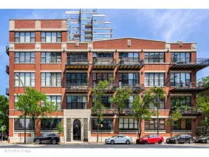 9725 Woods Drive #2015 Skokie IL 60077 MLS #MRD12311454 30 broker reciprocity