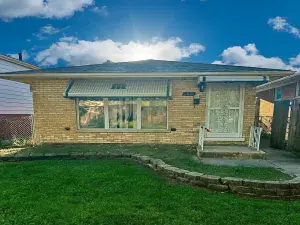 8505 S King Drive Chicago IL 60619 MLS #MRD12372403 56 broker reciprocity