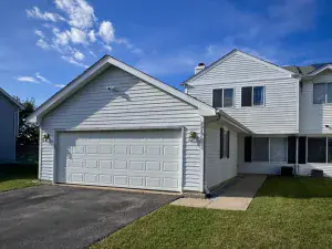 2551 Prairieview Lane Aurora IL 60502 MLS #MRD12485597 46 broker reciprocity