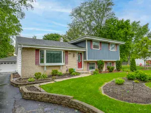 305 S Jackson Street Batavia IL 60510 MLS #MRD12483460 50 broker reciprocity