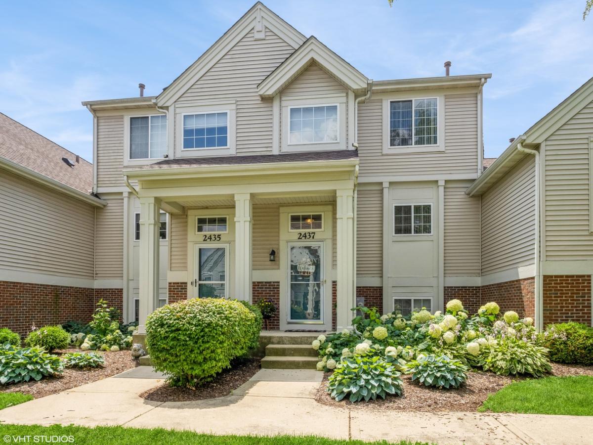 2437 Daybreak Court #2437 Elgin IL 60123 MLS #MRD12479701 45 MLS #MRD12479701 image #0