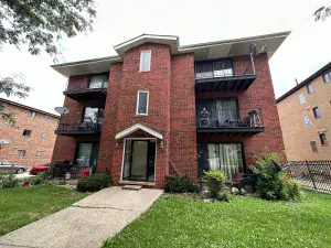 12257 S Cicero Avenue Alsip IL 60803 MLS #MRD12345921 84 broker reciprocity