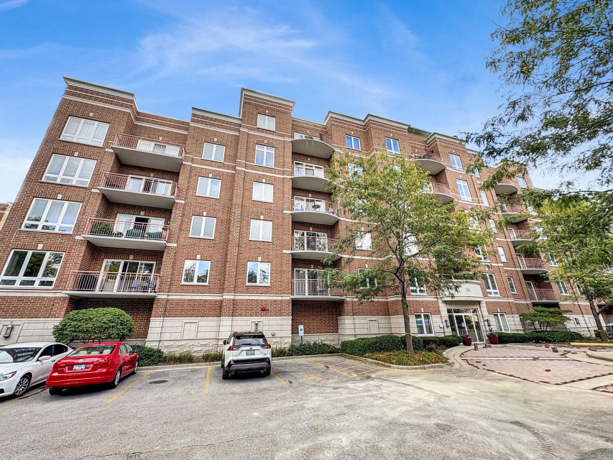 799 Graceland Avenue #504A Des Plaines IL 60016 MLS #MRD12480127 45 MLS #MRD12480127 image #0