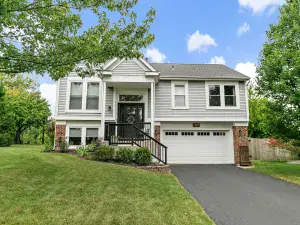 6102 Scott Lane Crystal Lake IL 60014 MLS #MRD12469042 62 broker reciprocity