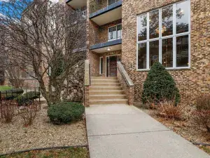 190 S WOOD DALE Road #200 Wood Dale IL 60191 MLS #MRD12462790 54 broker reciprocity