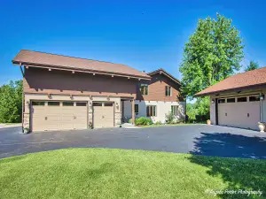 814 61st Street La Grange Highlands IL 60525 MLS #MRD12481179 54 broker reciprocity