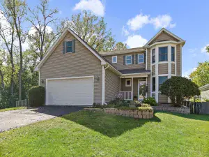 1911 Highview Avenue McHenry IL 60050 MLS #MRD12491790 60 broker reciprocity