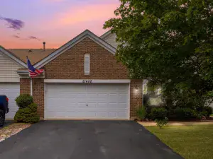 21308 Brush Lake Drive Crest Hill IL 60403 MLS #MRD12478701 40 broker reciprocity
