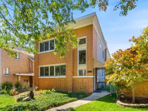 2005 DARROW Avenue Evanston IL 60201 MLS #MRD12502675 54 broker reciprocity