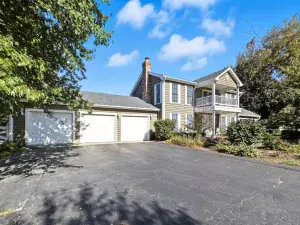3311 LAFAYETTE Street Elgin IL 60123 MLS #MRD12499211 54 broker reciprocity