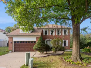 16430 Stuart Avenue Orland Park IL 60467 MLS #MRD12500812 60 broker reciprocity