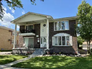 3036 Downing Avenue Westchester IL 60154 MLS #MRD12490465 44 broker reciprocity