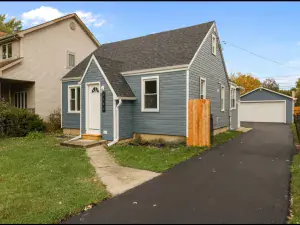 4308 W 91st Place Oak Lawn IL 60453 MLS #MRD12500765 60 broker reciprocity