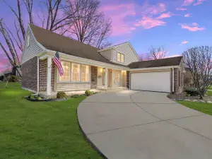 1535 W Ethans Glen Drive Palatine IL 60067 MLS #MRD12452745 56 broker reciprocity
