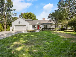 4203 Curtis Meadow Drive Champaign IL 61822 MLS #MRD12383756 28 broker reciprocity