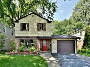 26W468 National Street Carol Stream IL 60188 MLS #MRD12502786 54 broker reciprocity