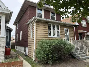9542 S Avenue M Chicago IL 60617 MLS #MRD12479454 56 broker reciprocity