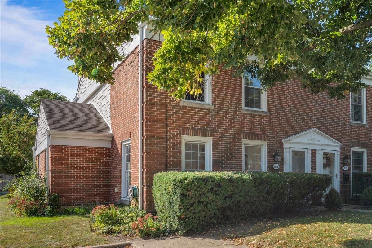 1414 Pebblecreek Drive Glenview IL 60025 MLS #MRD12482620 45 MLS #MRD12482620 image #0