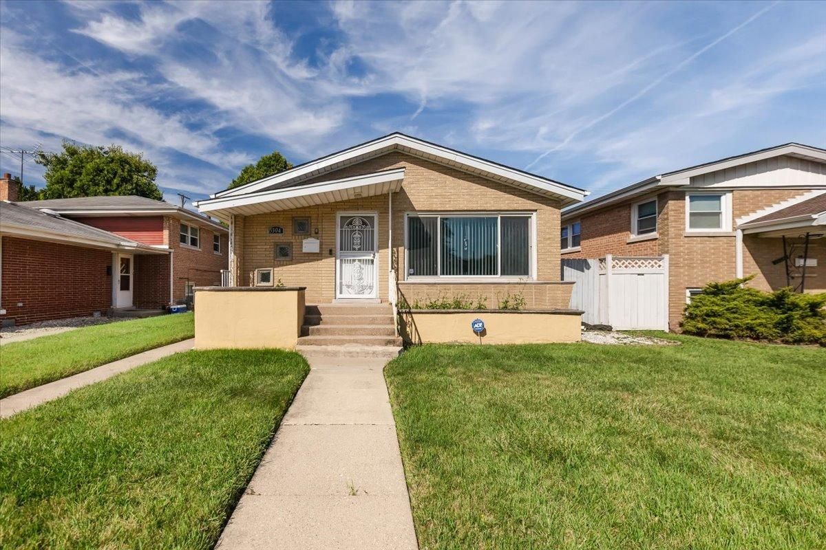 15304 Grant Street Dolton IL 60419 MLS #MRD12482805 45 MLS #MRD12482805 image #0