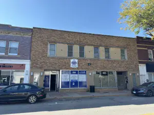 2954 W Irving Park Road Chicago IL 60618 MLS #MRD12484041 44 broker reciprocity