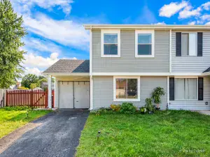 2551 Prairieview Lane Aurora IL 60502 MLS #MRD12485597 48 broker reciprocity