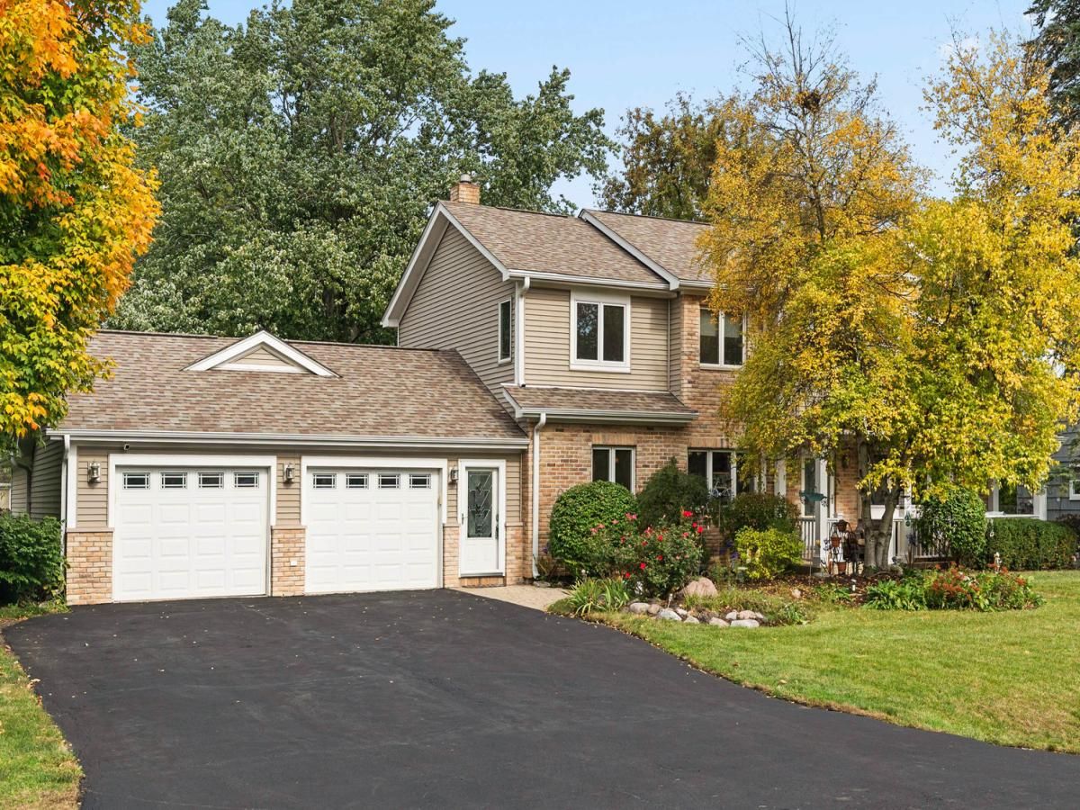 23W620 Walnut Street Roselle IL 60172 MLS #MRD12482918 45 MLS #MRD12482918 image #0