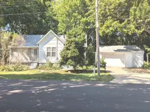 619 Squires Avenue Dixon IL 61021 MLS #MRD12467339 48 broker reciprocity